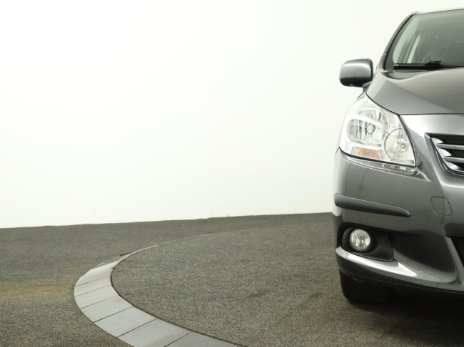 Toyota Verso - 1.8 VVT-i Business