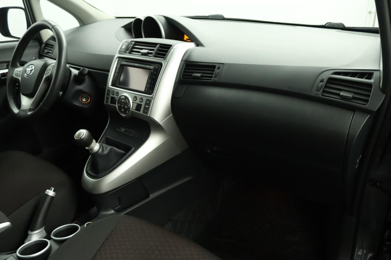 Toyota Verso - 1.8 VVT-i Business 43
