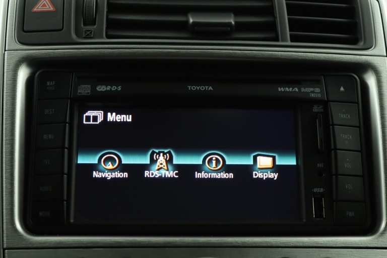Toyota Verso - 1.8 VVT-i Business 8