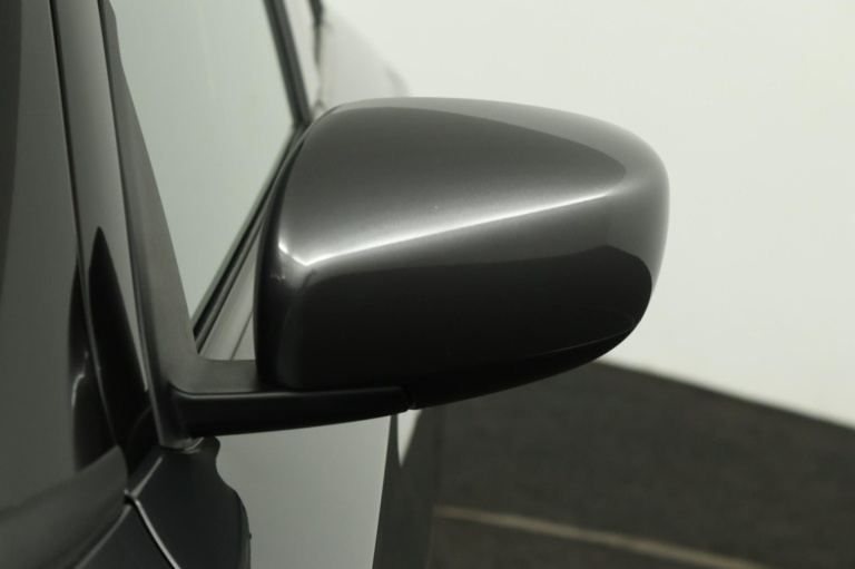 Suzuki Swift - 1.2 Select Smart Hybrid 37