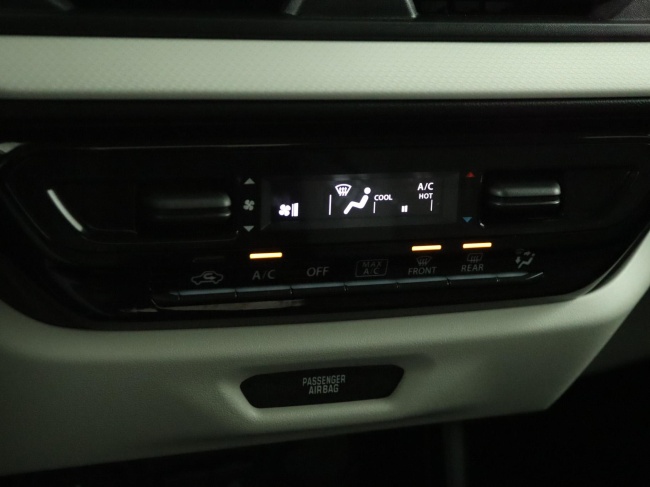 Suzuki Swift - 1.2 Select Smart Hybrid