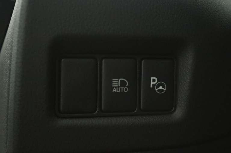 Toyota C-HR - 2.0 Hybrid GR-Sport 29