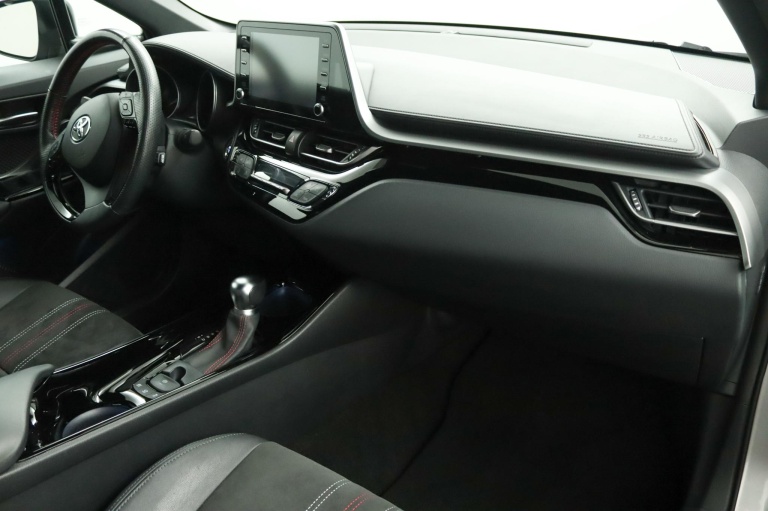 Toyota C-HR - 2.0 Hybrid GR-Sport 43