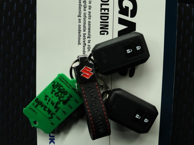 Suzuki Ignis - 1.2 Smart Hybrid Style