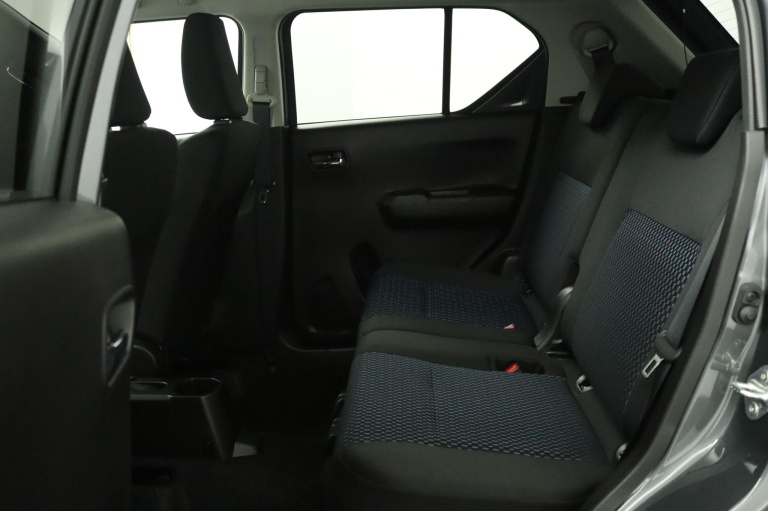 Suzuki Ignis - 1.2 Smart Hybrid Style 18