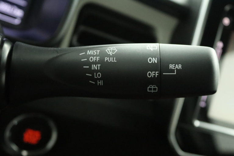 Suzuki Ignis - 1.2 Smart Hybrid Style 31