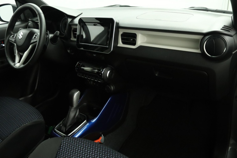 Suzuki Ignis - 1.2 Smart Hybrid Style 43