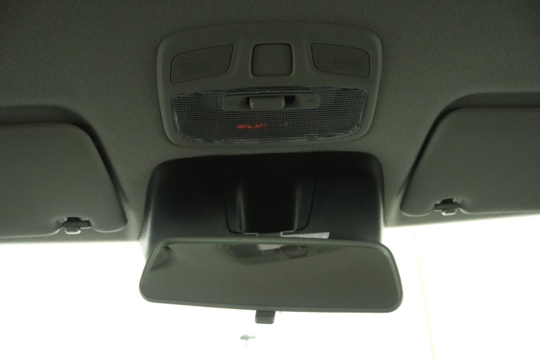 Suzuki Ignis - 1.2 Smart Hybrid Style 61