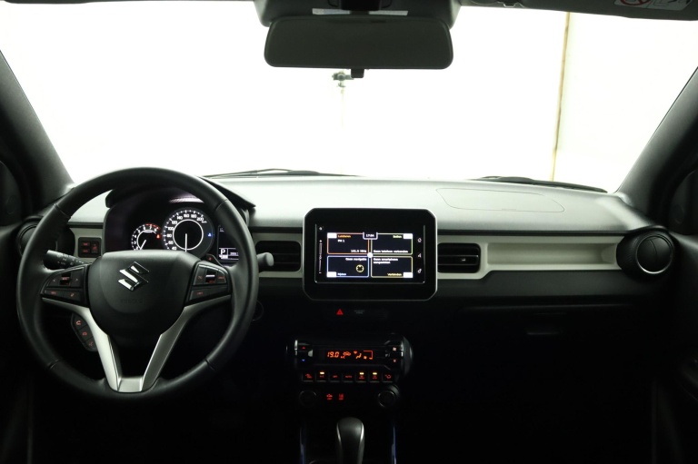 Suzuki Ignis - 1.2 Smart Hybrid Style 63